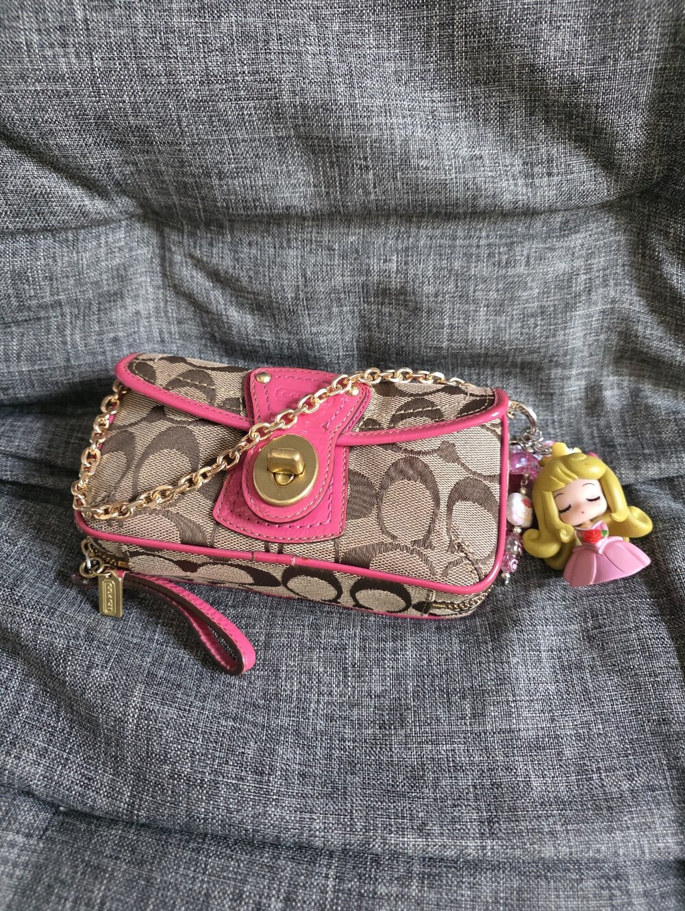 Rare Coach Y2k Accessory Wristlet Clutch / Pouch